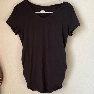 Black Old Navy Fitted Maternity T-shirt